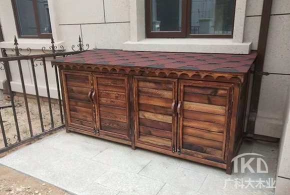 防腐木工具房施工